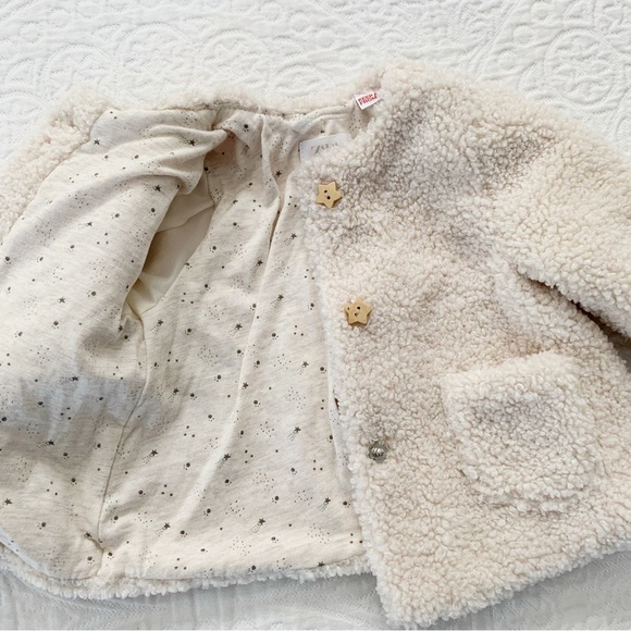 Zara Girl's Teddy‎ Fleece Coat (1-3 Months) - Picture 3 of 4